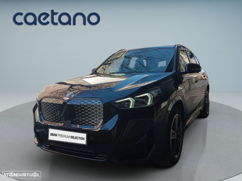 BMW iX1 xDrive30 Pack Desportivo M - 2