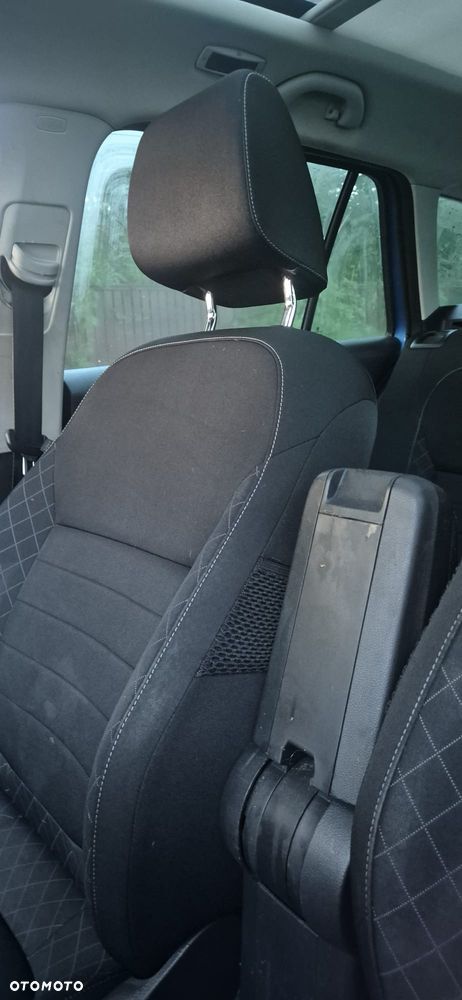 Skoda Fabia 1.2 TSI ScoutLine - 12