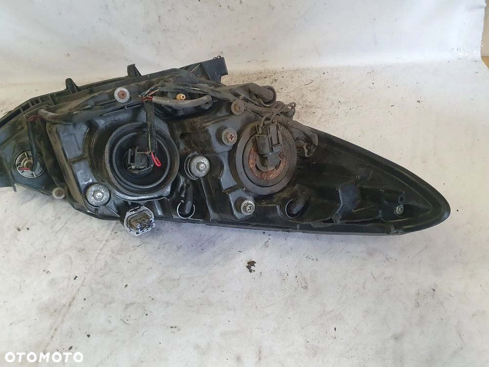 * LAMPA PRZEDNIA LEWA PRZÓD LEWO MAZDA 2 DE - 7