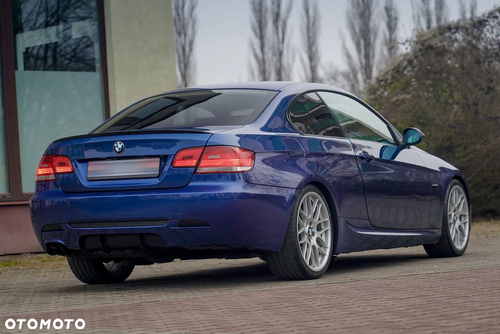 BMW Seria 3 325i - 16