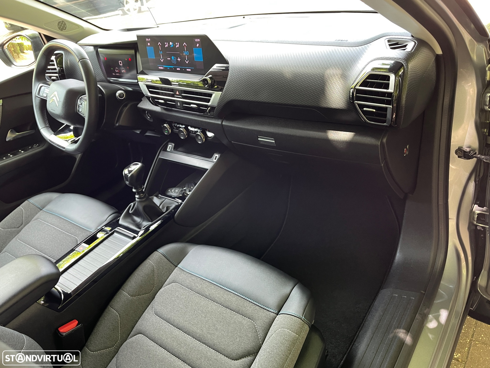 Citroën C4 1.5 BlueHDi Feel Pack - 32