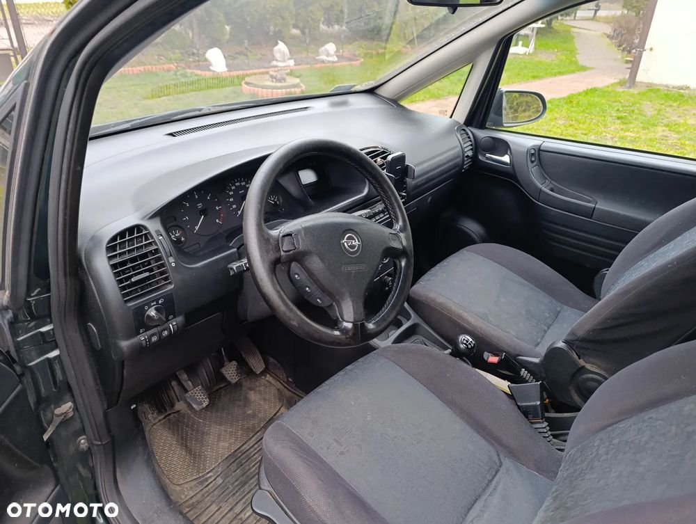 Opel Zafira 2.0 DTI Elegance - 10