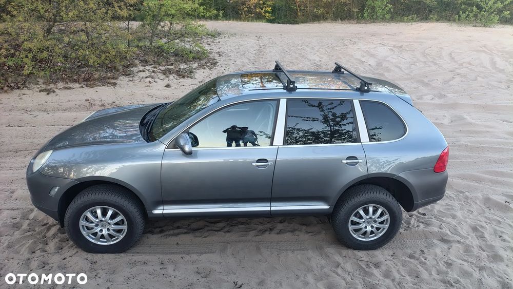 Porsche Cayenne Tiptronic S - 2