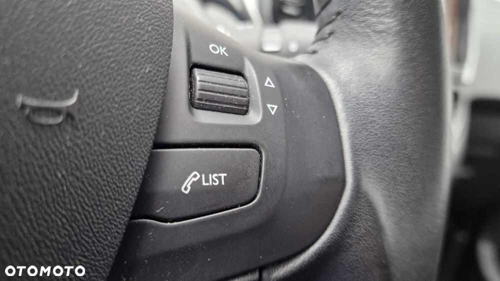 Peugeot 208 1.2 PureTech Active - 30