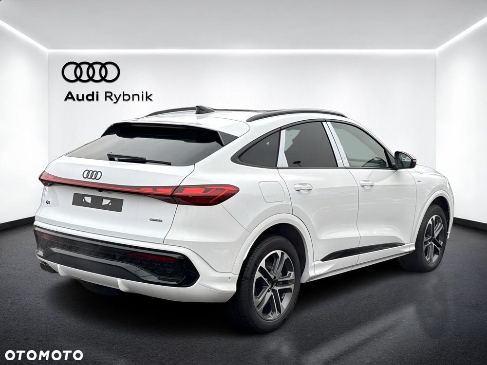 Audi Q5 Sportback - 5
