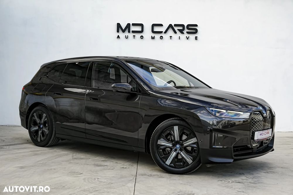BMW iX 2022 — imagine 38