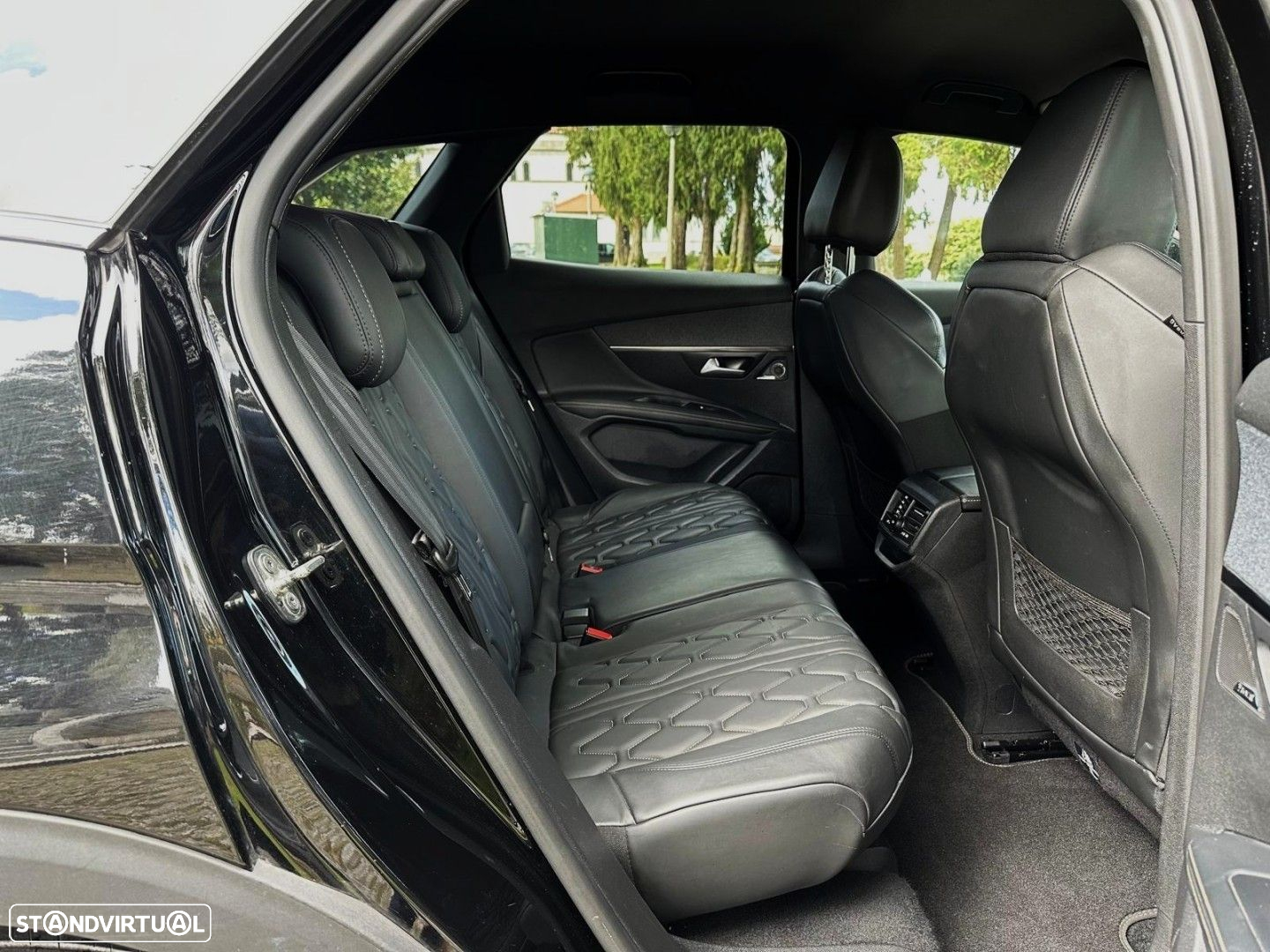Peugeot 3008 1.5 BlueHDi GT Line - 13