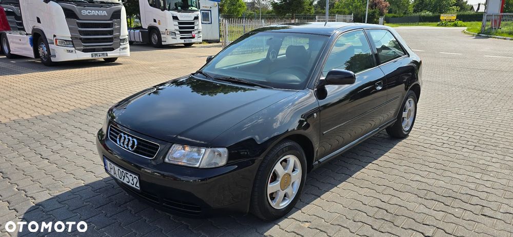 Audi A3 - 1