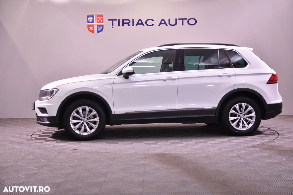 Volkswagen Tiguan - 2