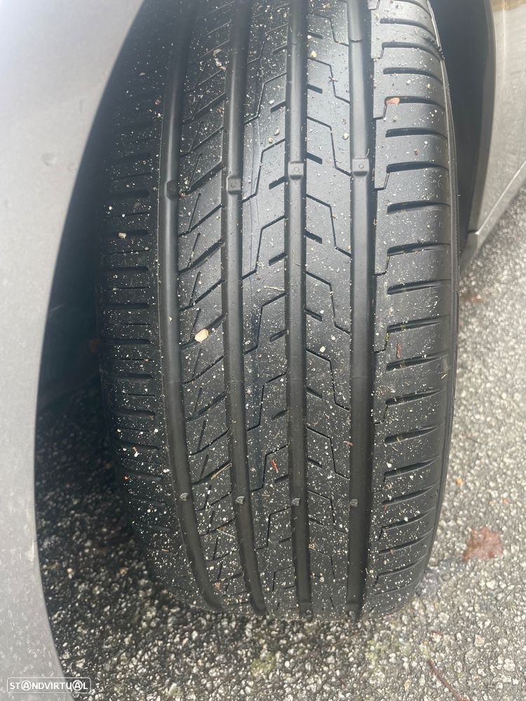 BMW 320 d Coupe - 15