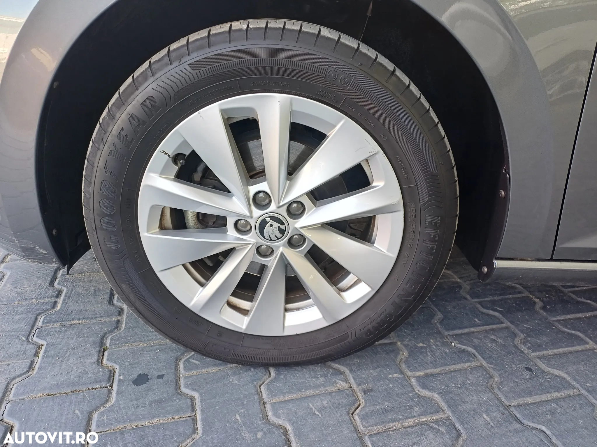 Skoda Scala 1.0 TSI DSG Ambition - 4