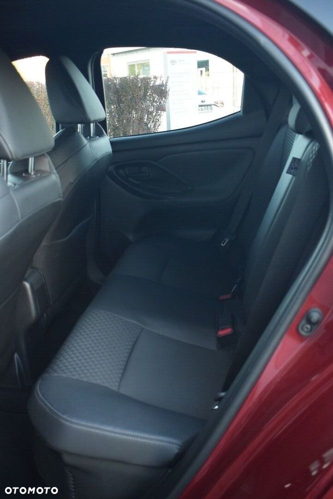 Toyota Yaris Hybrid 1.5 Selection Elegant - 17