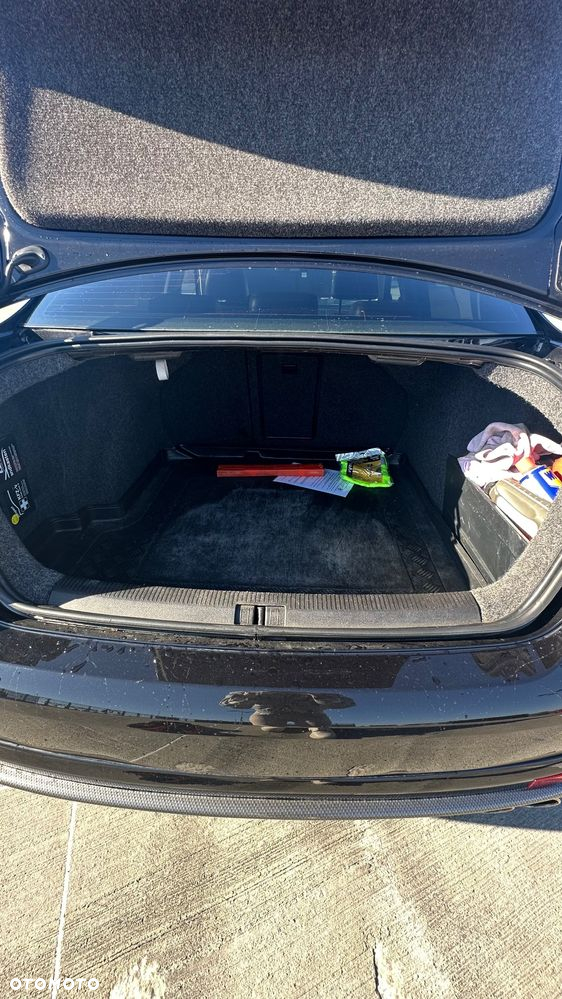 Volkswagen Jetta 2.0 TSI Sportline - 8