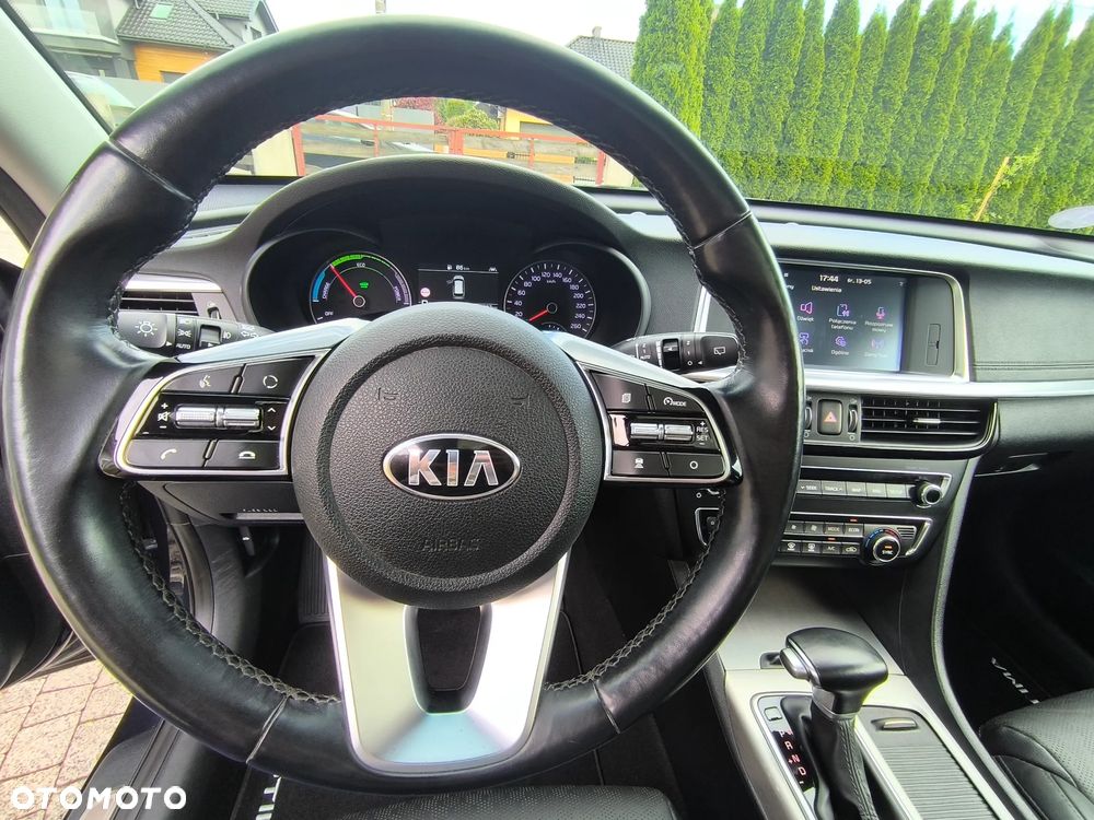 Kia Optima Plug-in Hybrid - 25