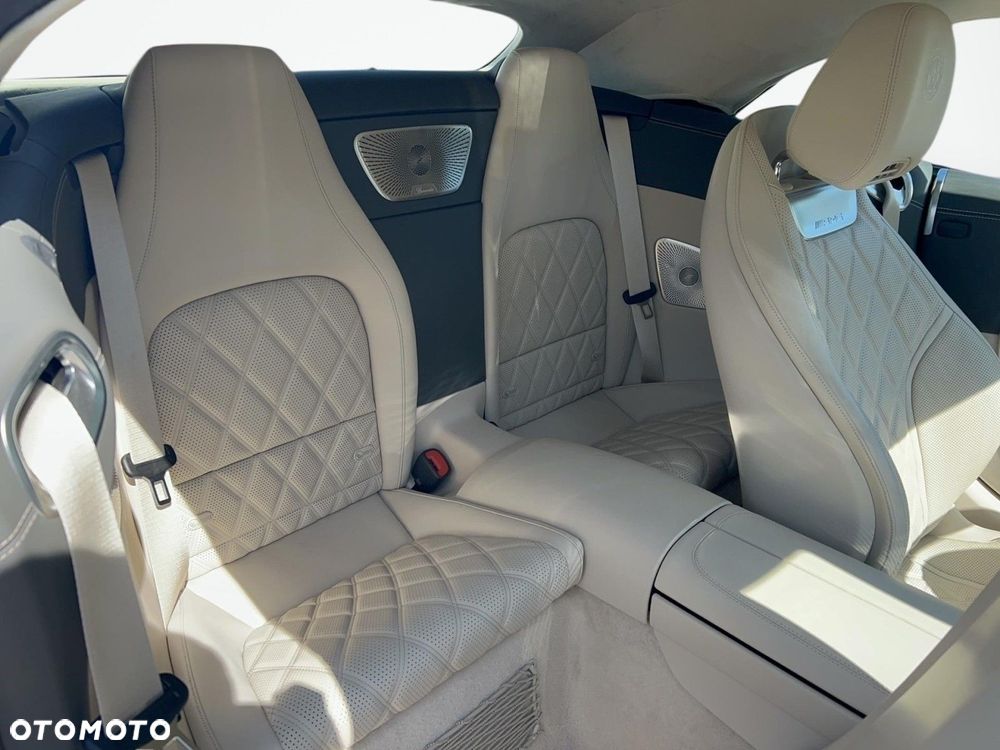 Mercedes-Benz SL AMG 63 4-Matic+ - 12