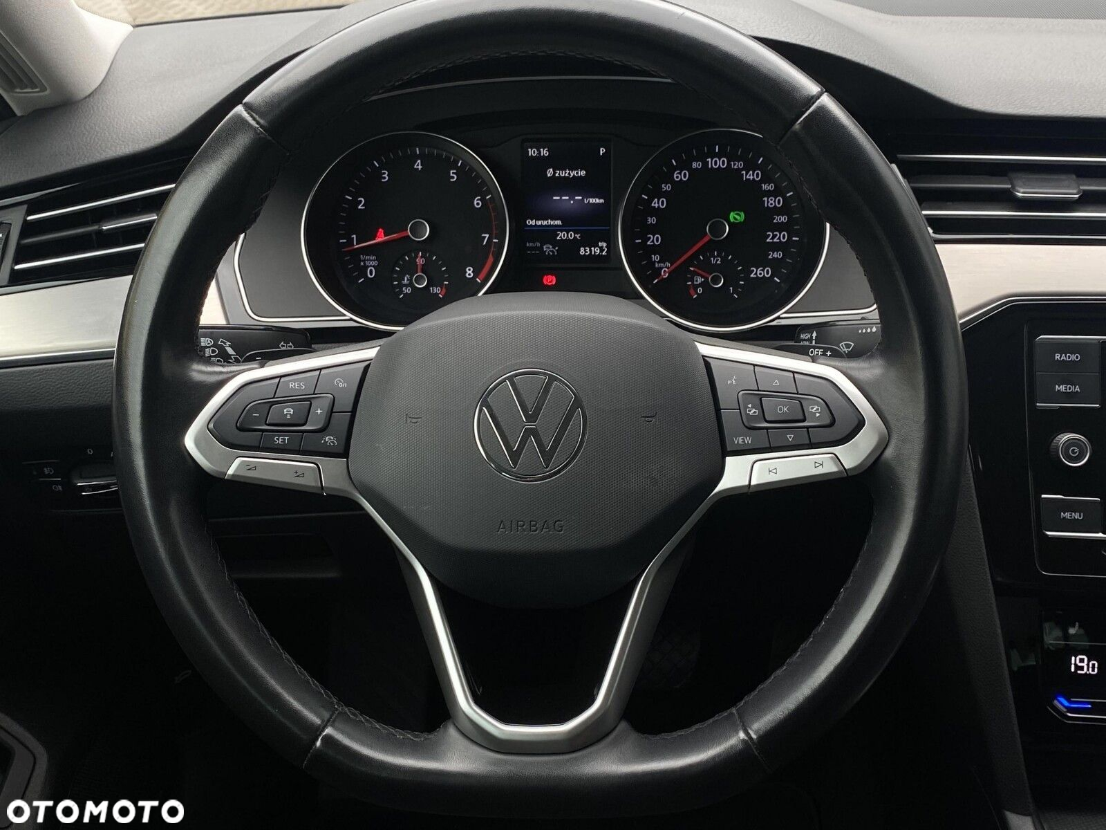 Volkswagen Passat 2.0 TSI Elegance DSG - 13