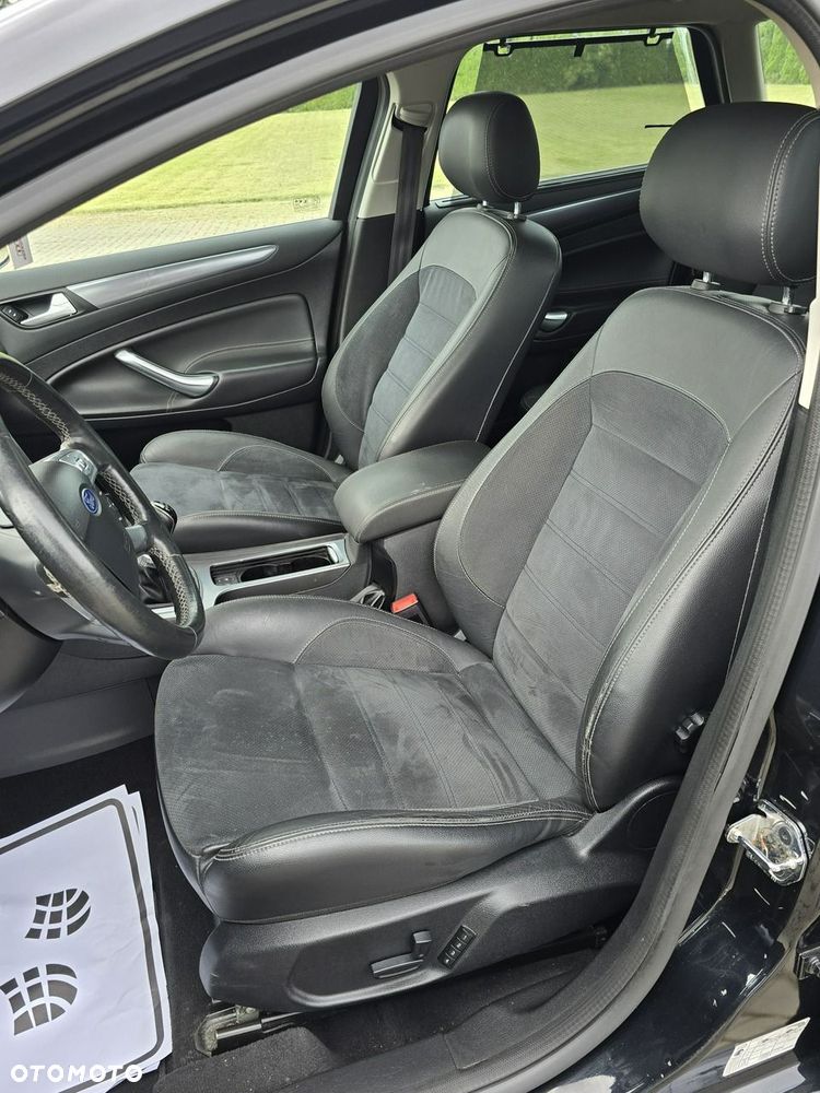 Ford Mondeo - 18