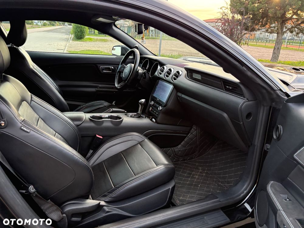 Ford Mustang 3.7 V6 Premium - 36