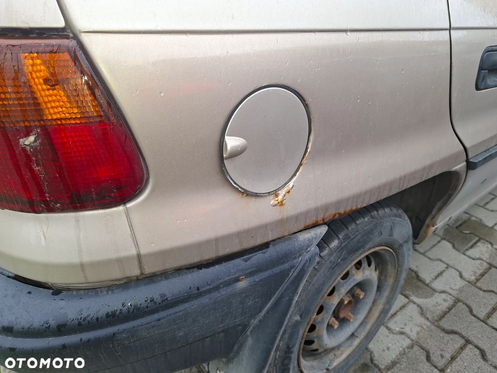 Opel Astra 1.4 Base - 8
