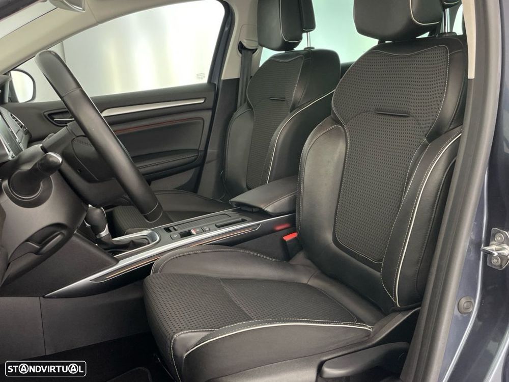 Renault Mégane Sport Tourer 1.5 Blue dCi Bose Edition EDC - 17