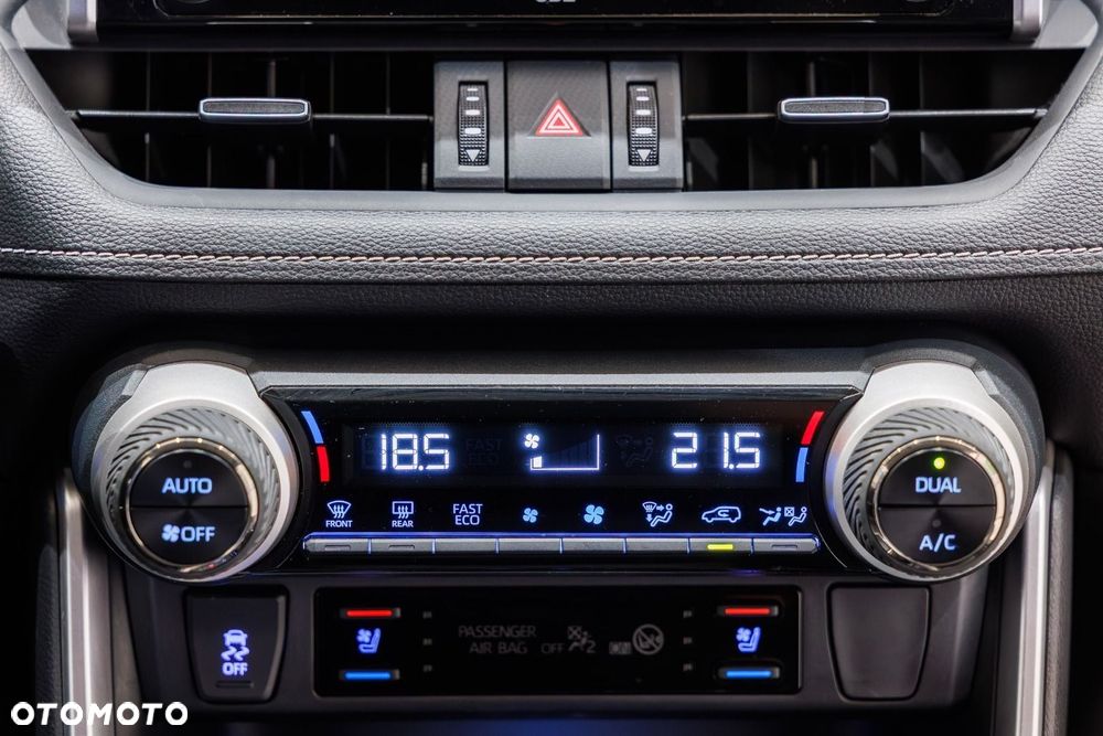 Toyota RAV4 2.5 Hybrid Executive 4x4 - 26