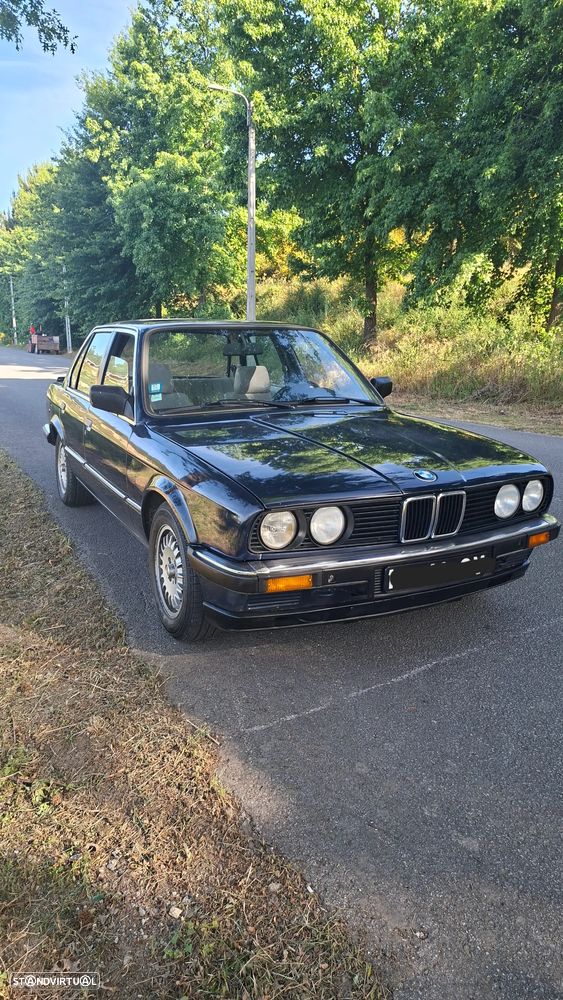 BMW 318 i - 3