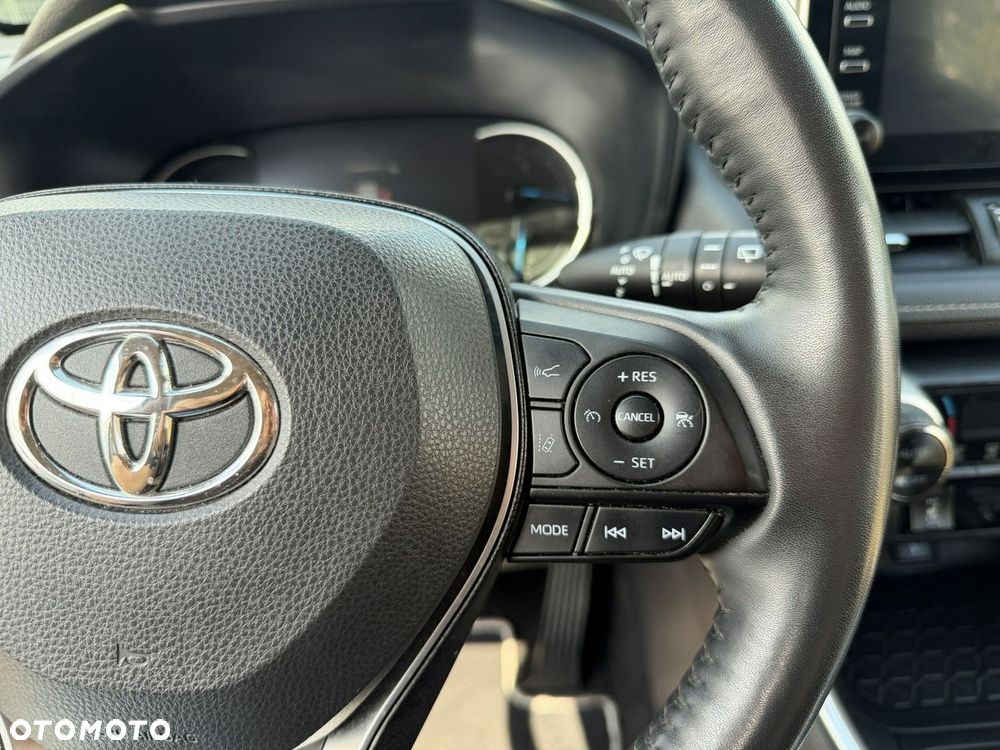 Toyota RAV4 - 26