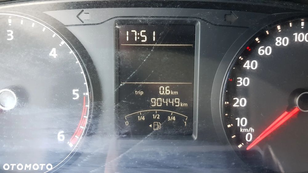 Volkswagen Transporter - 23