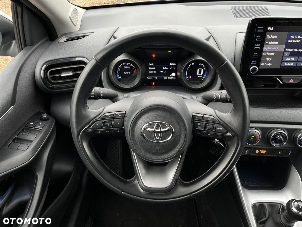 Toyota Yaris 1.5 Comfort - 18