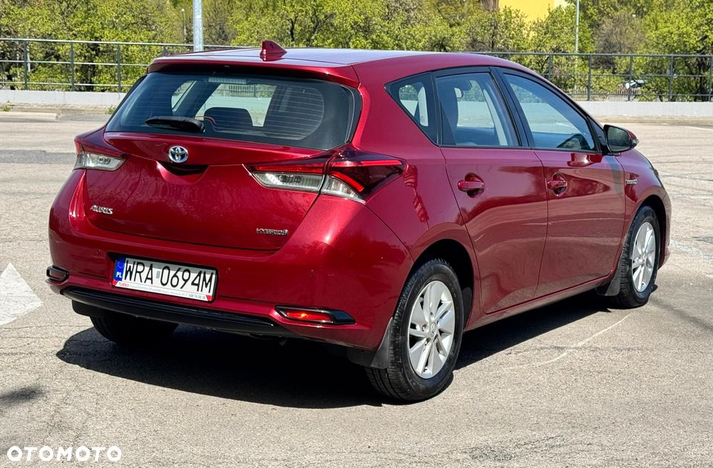 Toyota Auris Hybrid 135 Dynamic - 18