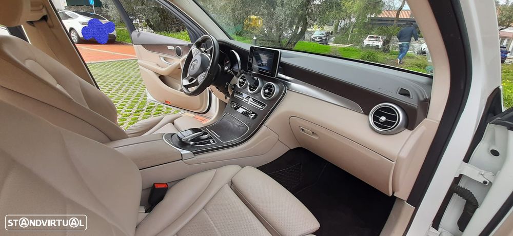 Mercedes-Benz GLC 220 d 4Matic 9G-TRONIC - 17