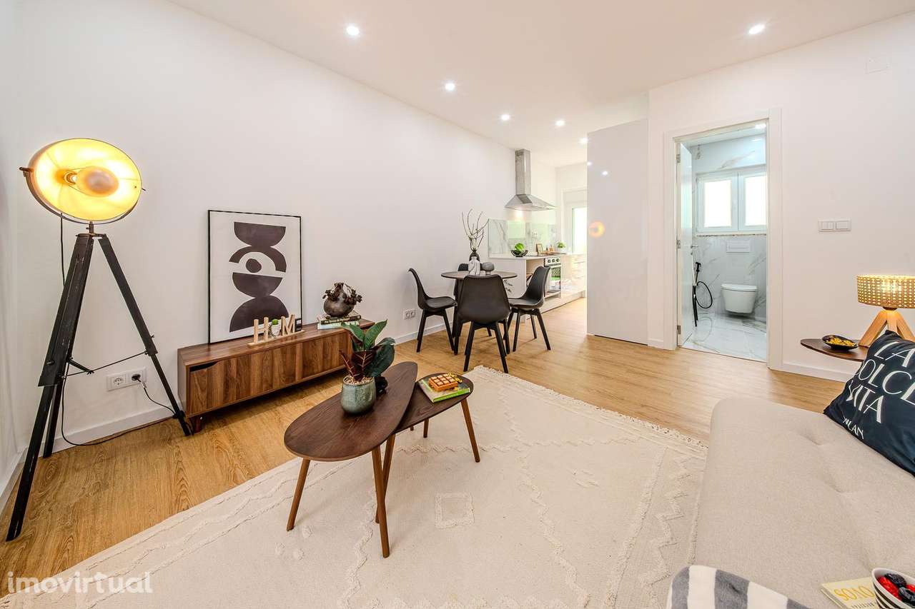 "T1 totalmente remodelado com terraço privado no Areeiro — ..." - Grande imagem: 2/16