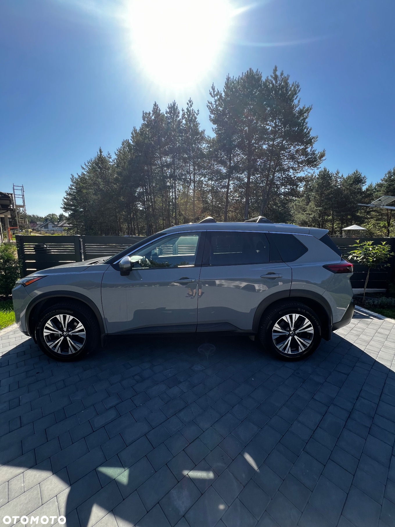 Nissan Rogue - 4