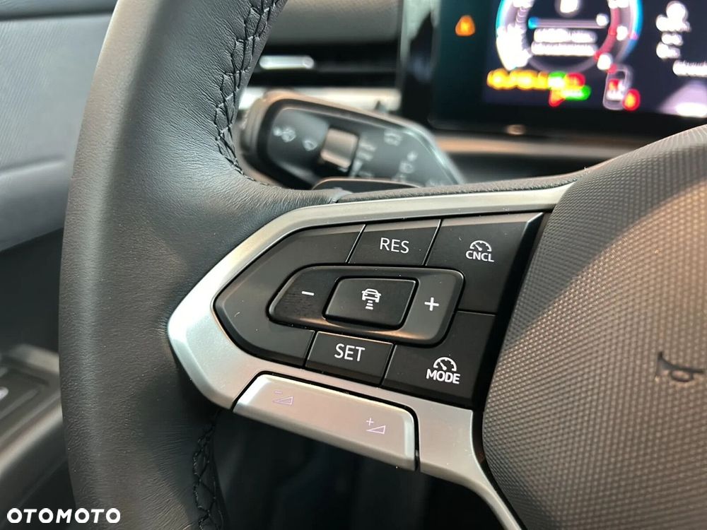 Volkswagen T-Roc - 12