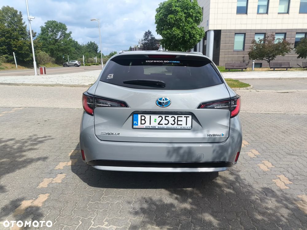 Toyota Corolla 1.8 Hybrid Comfort - 14