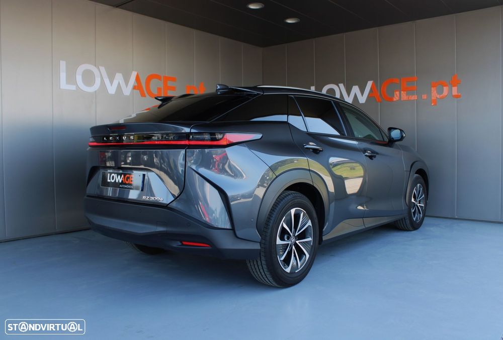 Lexus rz-300e Premium - 3
