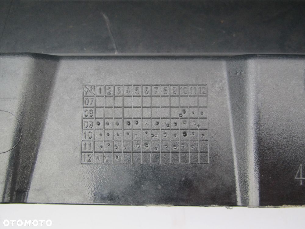 TOYOTA AVENSIS 3 T27 2008 - 2015 próg LISTWA L OE - 8