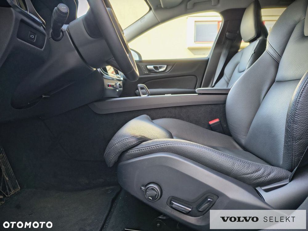 Volvo V60 - 24