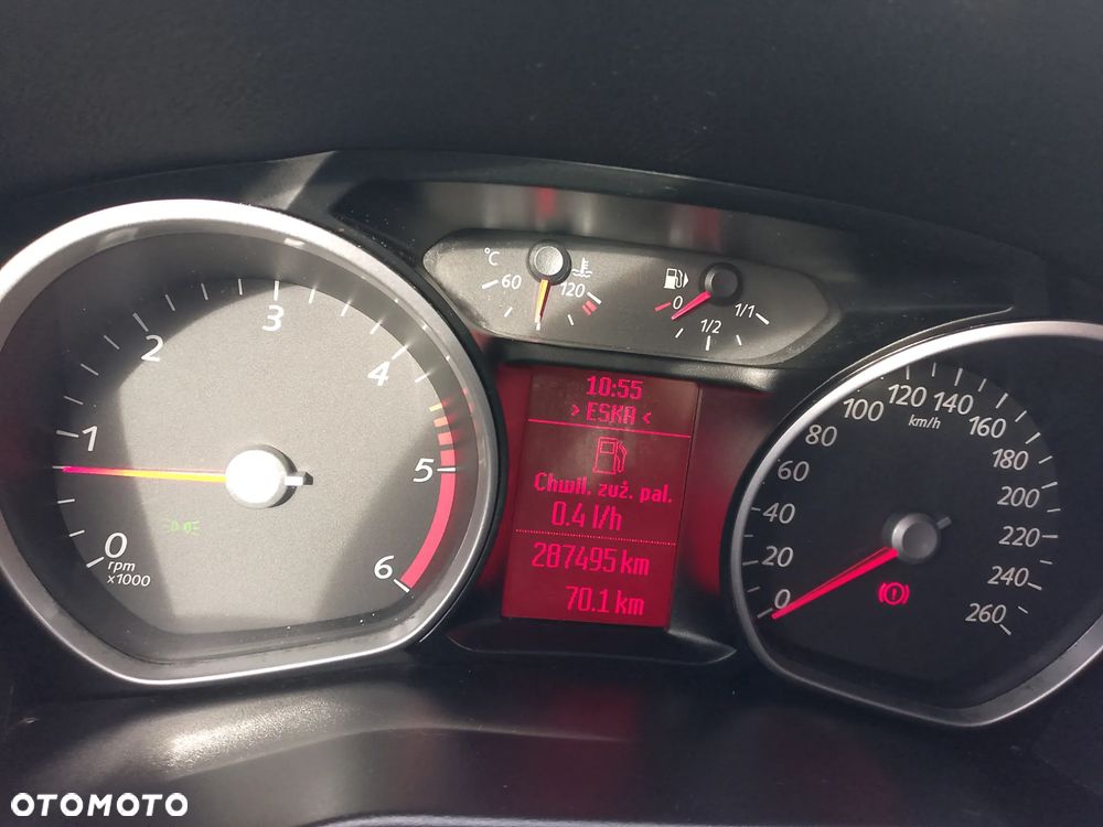 Ford Mondeo 1.6 TDCi ECOnetic Start-Stopp Business Edition - 24