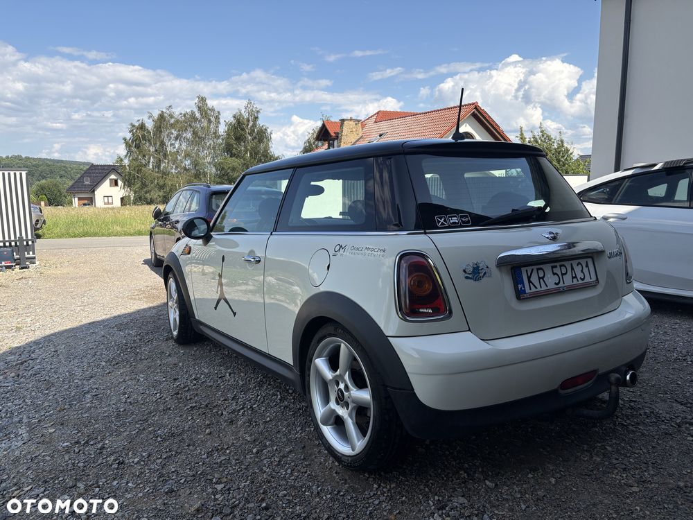 MINI Cooper D - 4