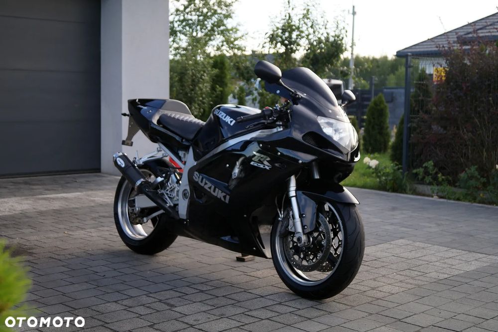 Suzuki GSX-R - 4