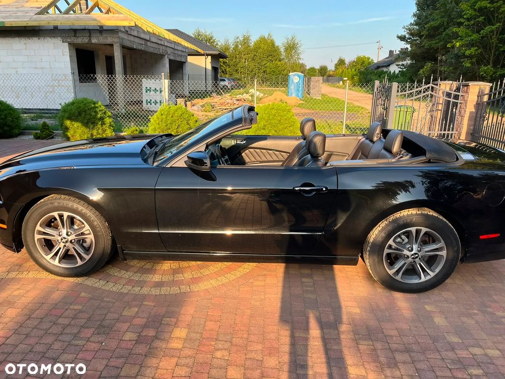 Ford Mustang 3.7 V6 Premium - 8
