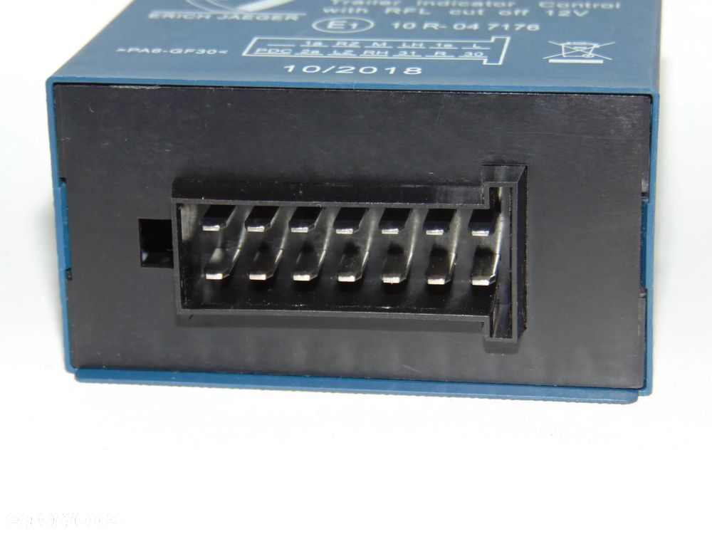 Moduł przekaźnik sterownik świateł haka holowniczego przyczepy 321113 10R-047176 Erich Jaeger Trailer Control VW Volkswagen Skoda Seat Audi Mercedes Volvo Opel Ford Toyota - 7