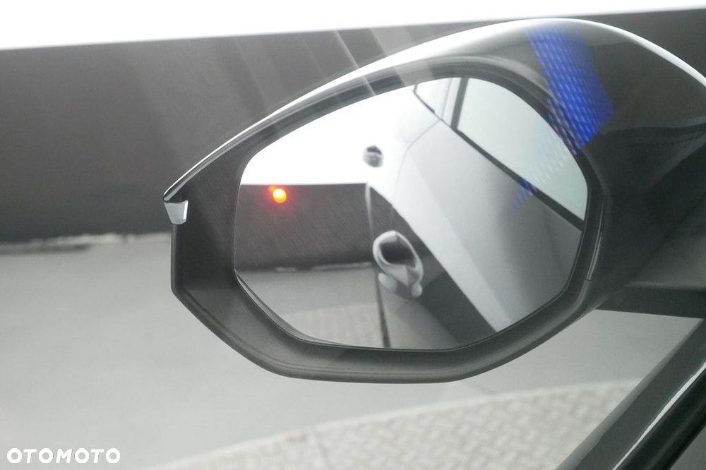 Peugeot 3008 1.2 PureTech mHEV GT S&S e-DCS6 - 30