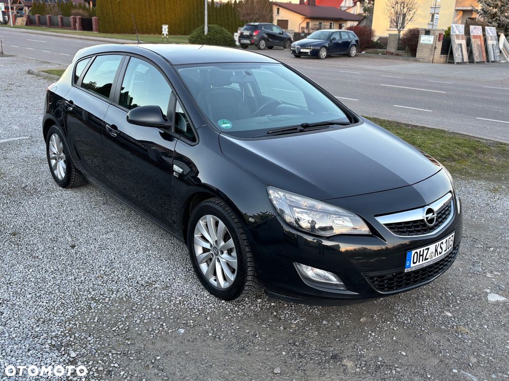 Opel Astra - 2
