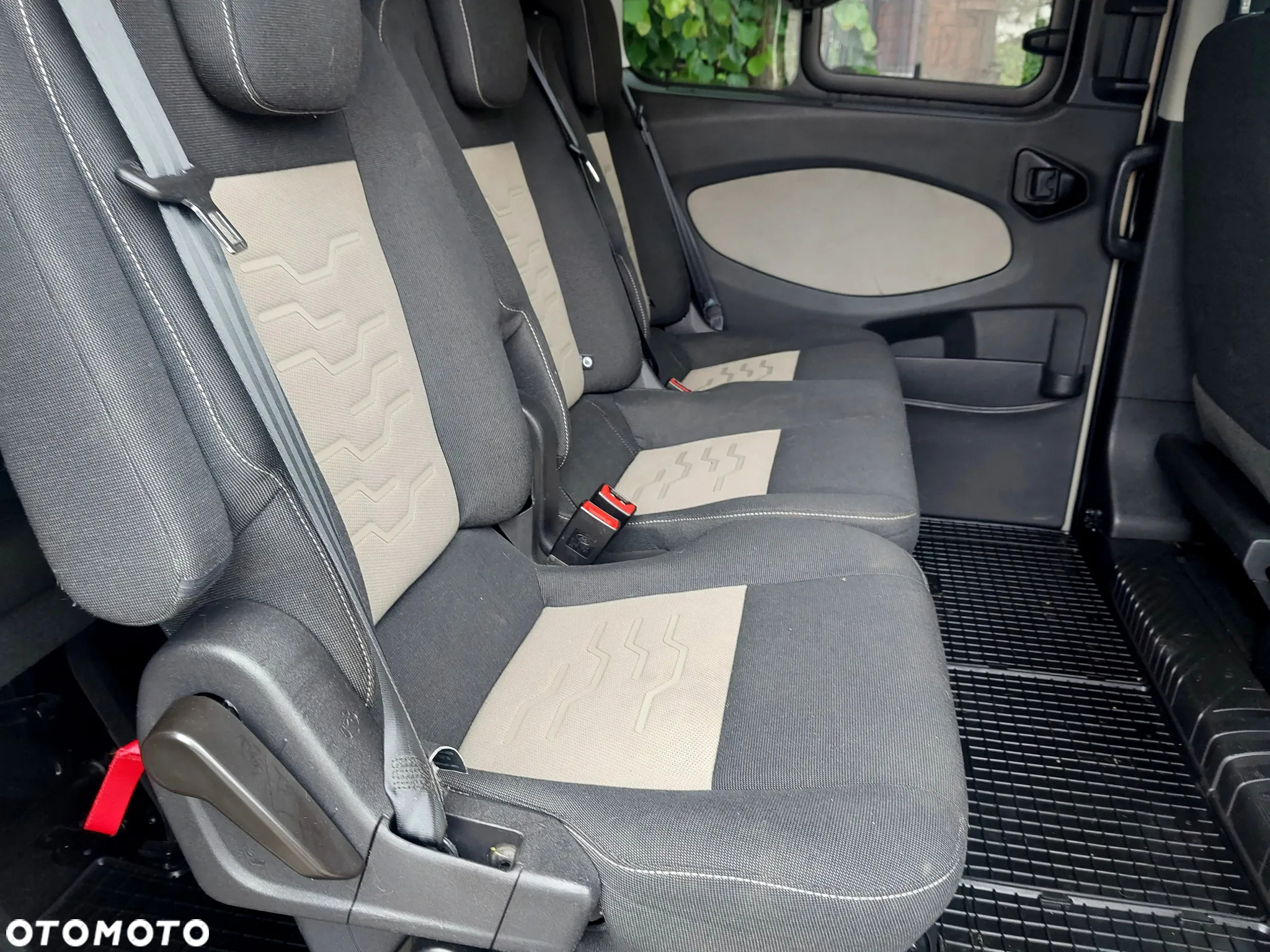 Ford Tourneo Custom 2.0 TDCi L2 Titanium SelectShift - 19