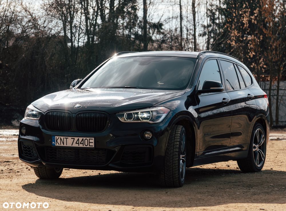 BMW X1 xDrive25i M Sport - 1