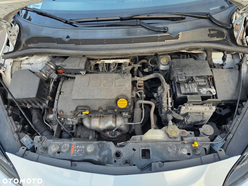 Opel Corsa 1.4 Enjoy - 26