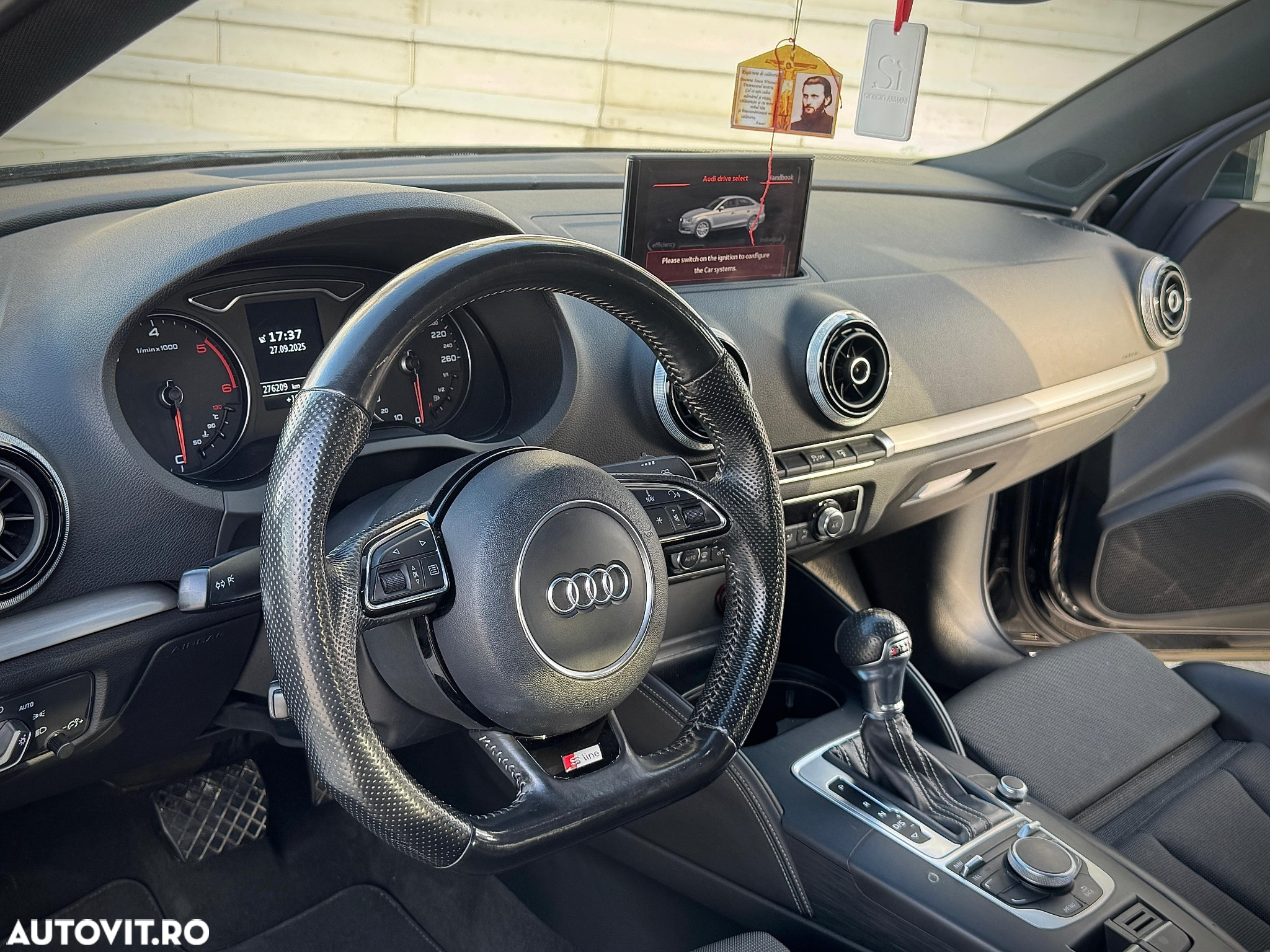 Audi A3 1.6 TDI clean Stronic Ambiente - 17