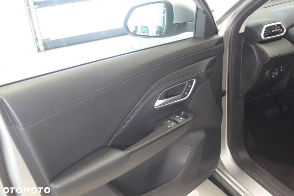MG ZS Hybrid+ - 27